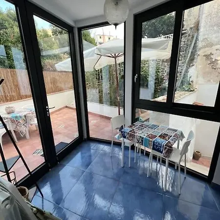 Tra Storia E Mare Apartman *